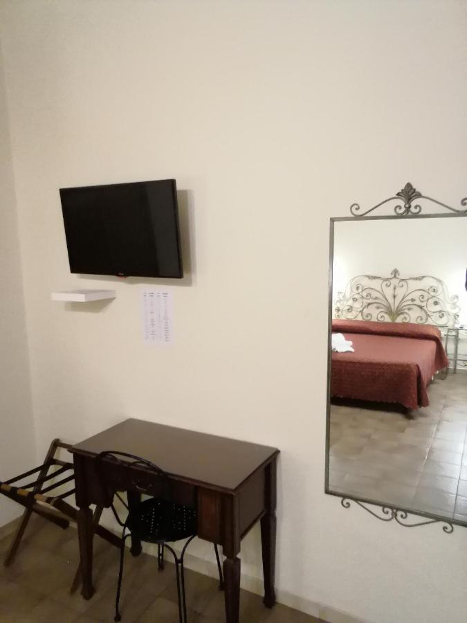 Hotel De Rossi Bari Kültér fotó